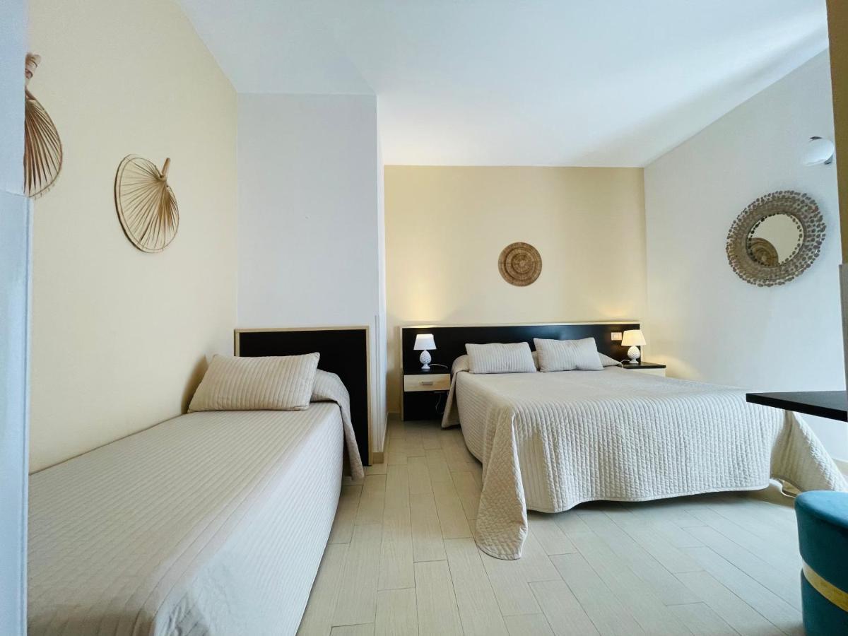 B&B Il Girasole Capo dʼOrlando Buitenkant foto