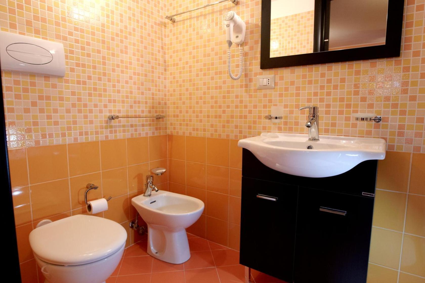 B&B Il Girasole Capo dʼOrlando Buitenkant foto