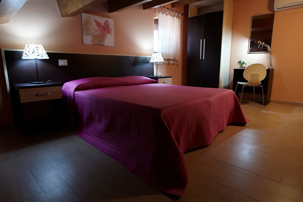 B&B Il Girasole Capo dʼOrlando Buitenkant foto
