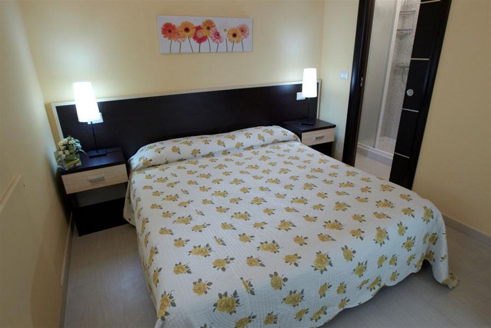 B&B Il Girasole Capo dʼOrlando Buitenkant foto